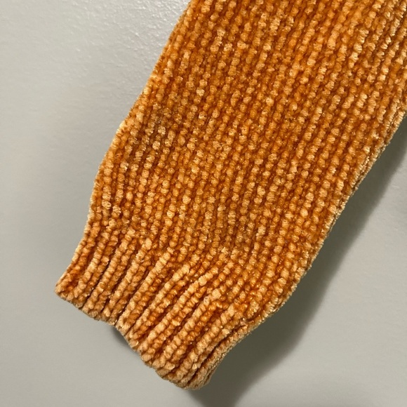 Tommy Bahama Soft Knit Long Sleeve Crewneck Sweater Kids - Picture 5 of 10